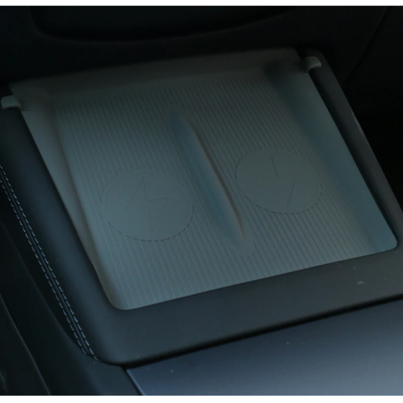 Voor Tesla Model Y Juniper 202 - Wireless Charging Pad recensie en prijs